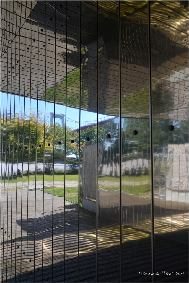 BLOG-DSC_38220-reflet pont Aquitaine