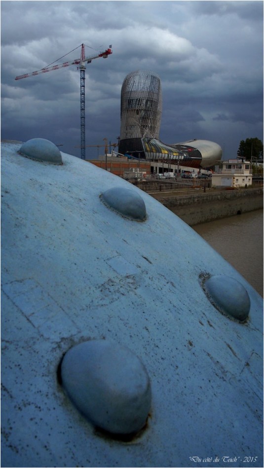 blog-p9161454-pont-tournant-et-chantier-cité-du-vin-bordeaux.jpg