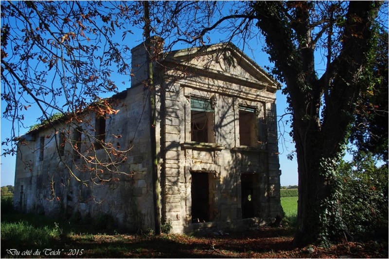 blog-pa011628-maison-abandonnée-st-louis-de-montferrand.jpg