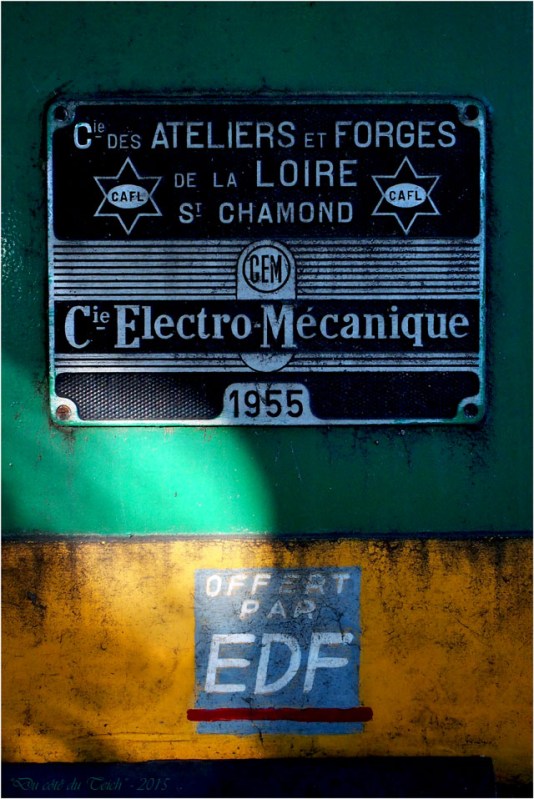 blog-pa141845-plaque-locomotive-marqueze.jpg