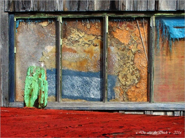 BLOG-P3264132-2-vieux chaland et cabane Canal