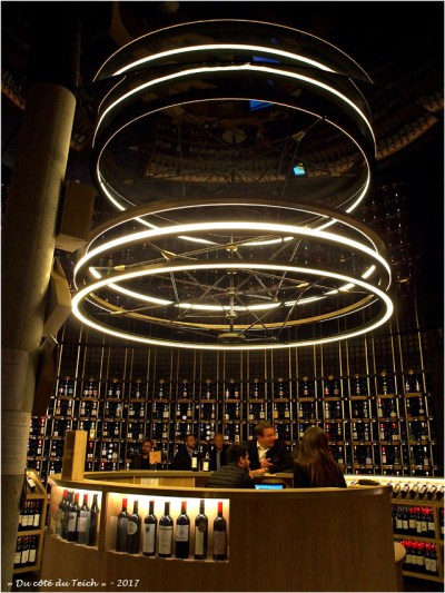 blog-p3078005-citc3a9-du-vin-bordeaux.jpg