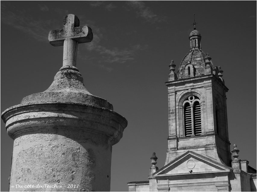 BLOG-P8010729-église St Michel Margaux N&amp;B