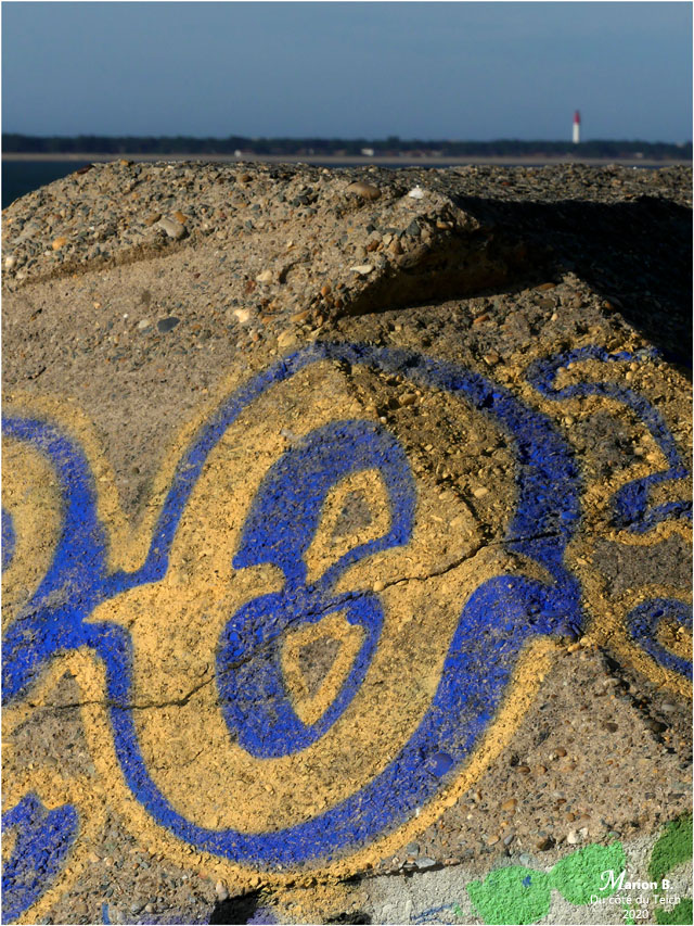 BLOG-P1010209-blockhaus corniche et phare Cap-Ferret
