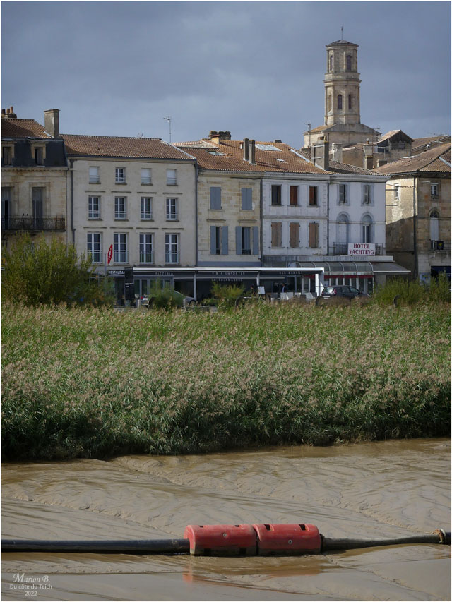 Pauillac Entre Rotonde Et Vedette SNSM Du C t Du Teich pauillac-entre-rotonde-et-vedette-snsm-du-c-t-du-teich